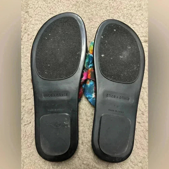 Alice + Olivia Pabla Knotted Tie Dye Cotton Sandals - Picture 5 of 10